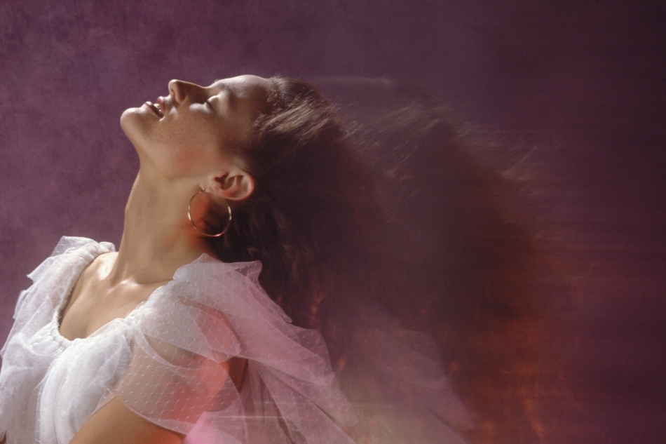 Pacienţii cu epilepsie extatică descriu trăiri pozitive extrem de intense, un sentiment de împlinire şi armonie desăvârşită.