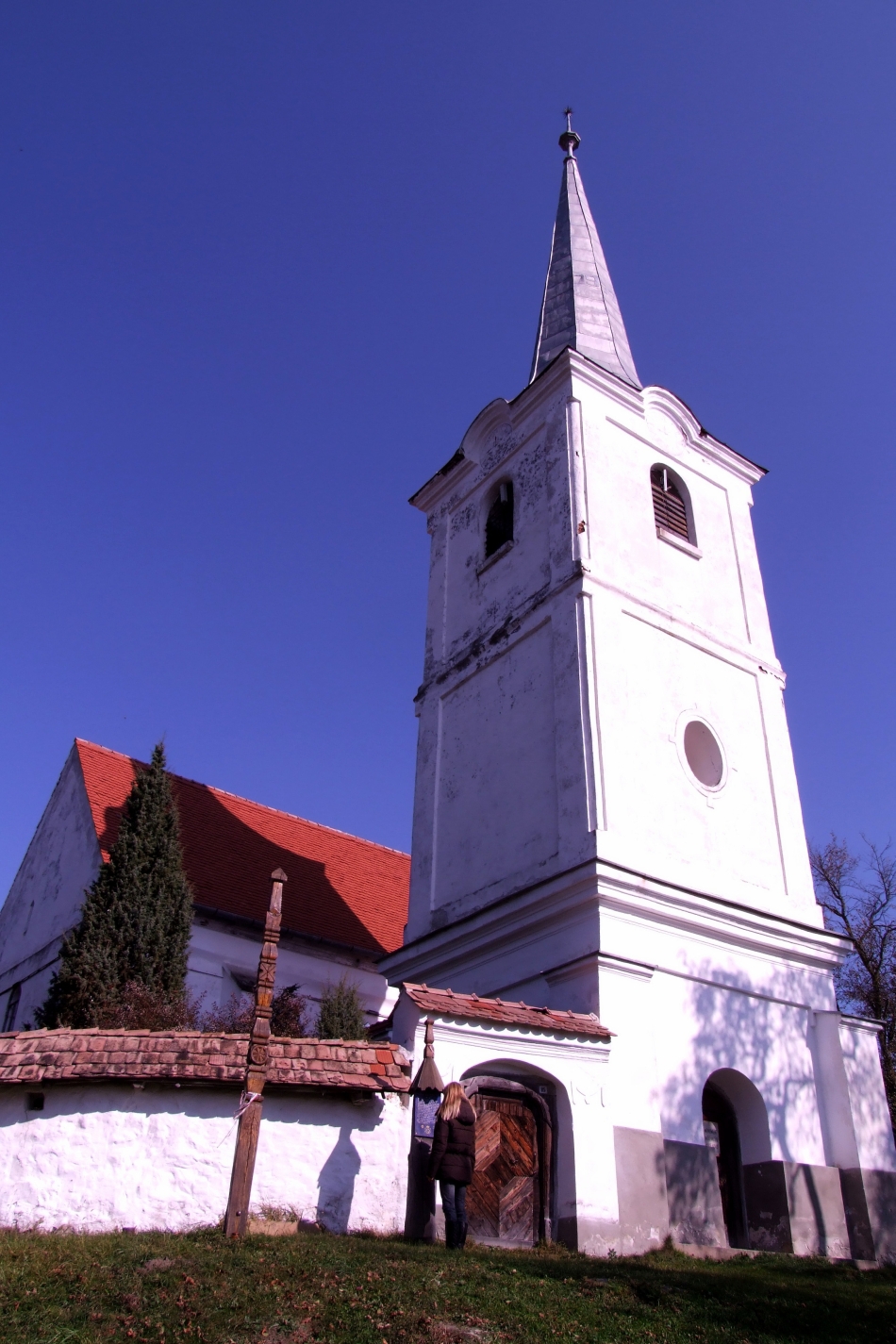 Biserica din satul Inlăceni
