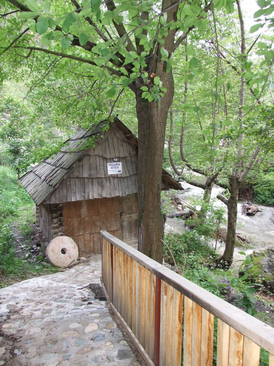 Morile de apă de la Rudăria