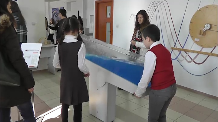 Primul centru de experimente şiinţifice din România. Ce poţi învăţa şi testa în 