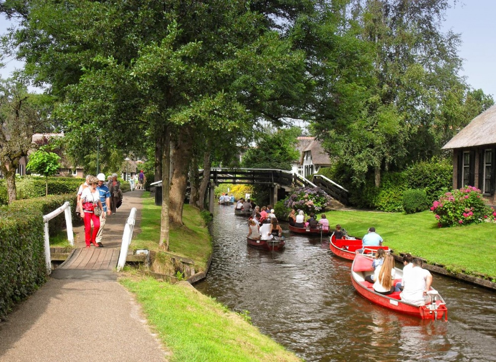 Giethoorn, ''Mica Veneţie'' din Olanda