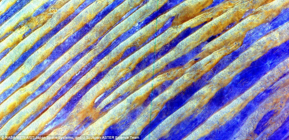  NASA lansează fotografii uimitoare ale Pământului care dezvăluie peisajul său în schimbare - GALERIE FOTO