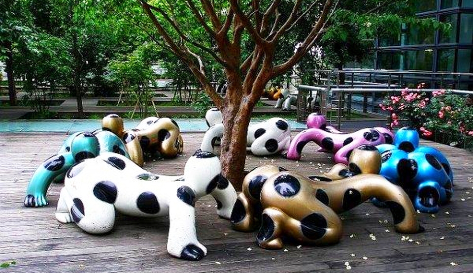 Cele mai BIZARE sculpturi din toată lumea