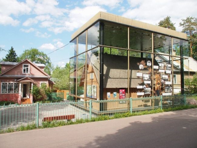 Razliv, locul de refugiu al unuia dintre cei mai temuţi lideri din istoria recentă