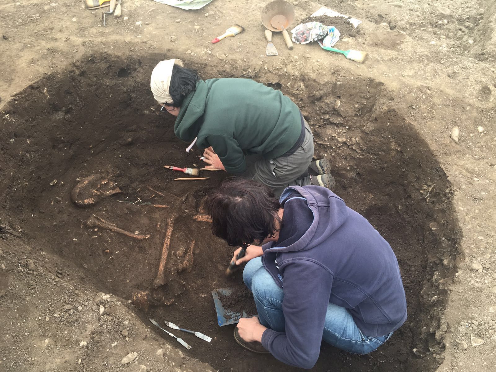 Mormânt vechi de 5000 de ani, descoperit în Prahova / Foto: Mediafax