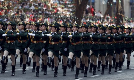 Femeile soldaţi şi armata ţărilor din care au decis să facă parte