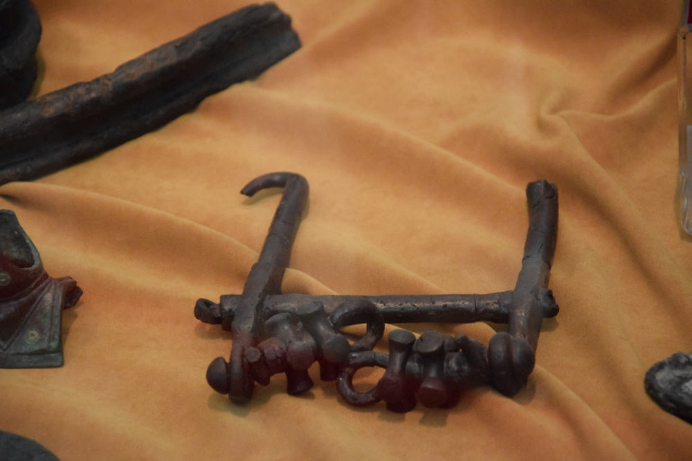 Artefacte din Mormântul Princiar dacic de la Cugir, expuse la Muzeul Unirii din Alba Iulia