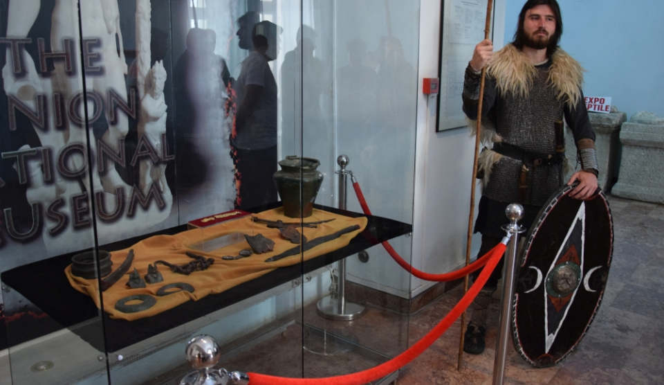 Artefacte din Mormântul Princiar dacic de la Cugir, expuse la Muzeul Unirii din Alba Iulia