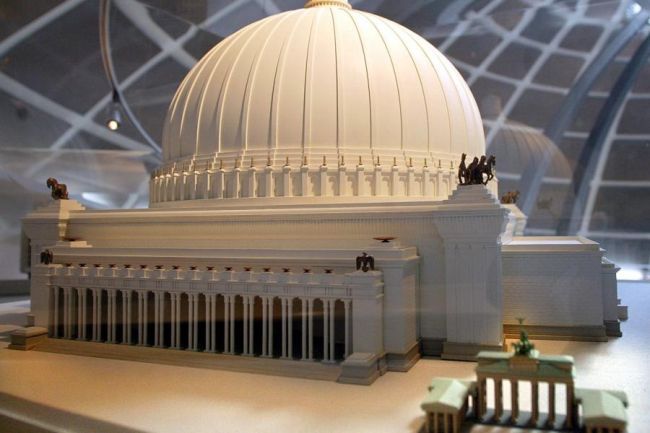 Schwerbelastungskörper, dovada planului megalomanic a lui Hitler de a reconstrui Berlinul 