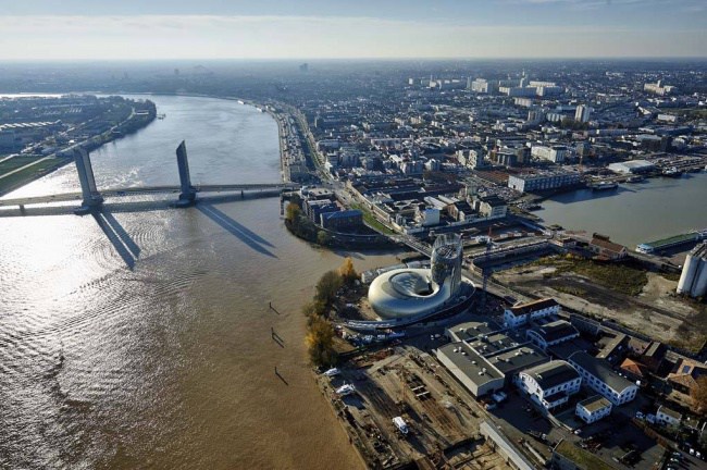 Francezii au creat orasul vinului