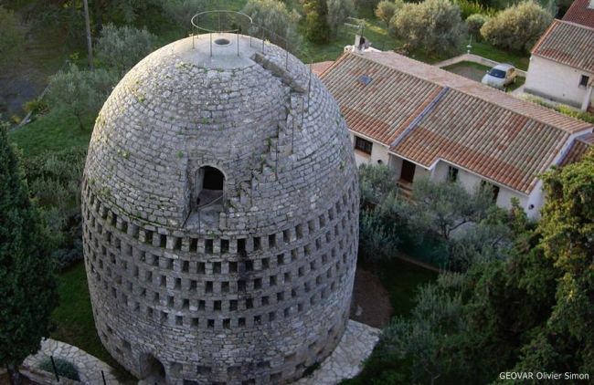 Sistemul belgian de obţinere a apei cu ajutorul vaporilor captaţi din atmosferă