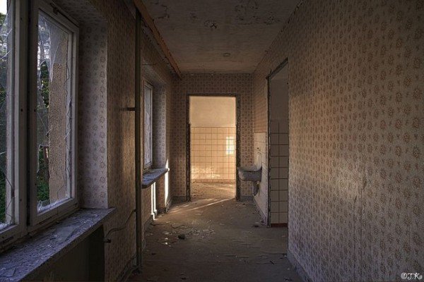 Hotelul cu 10.000 de camere goale: Motivul din spatele hotelului părăsit