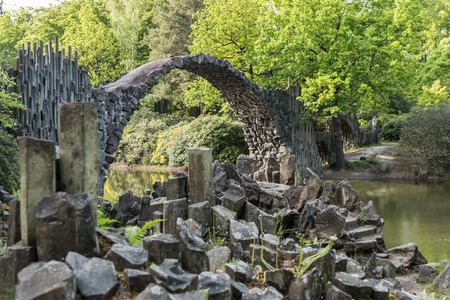 INCREDIBILUL pod din Germania construit de cavalerii din zonă