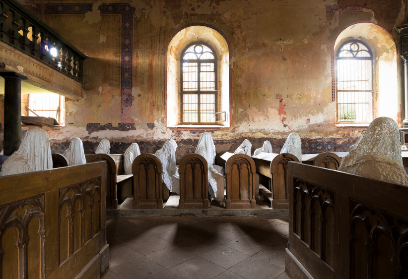 Fantomele bisericii Sf. Gheorghe din Lekova