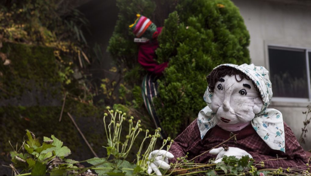 Locuitorii unui sat din Japonia sunt înlocuiţi cu păpuşi