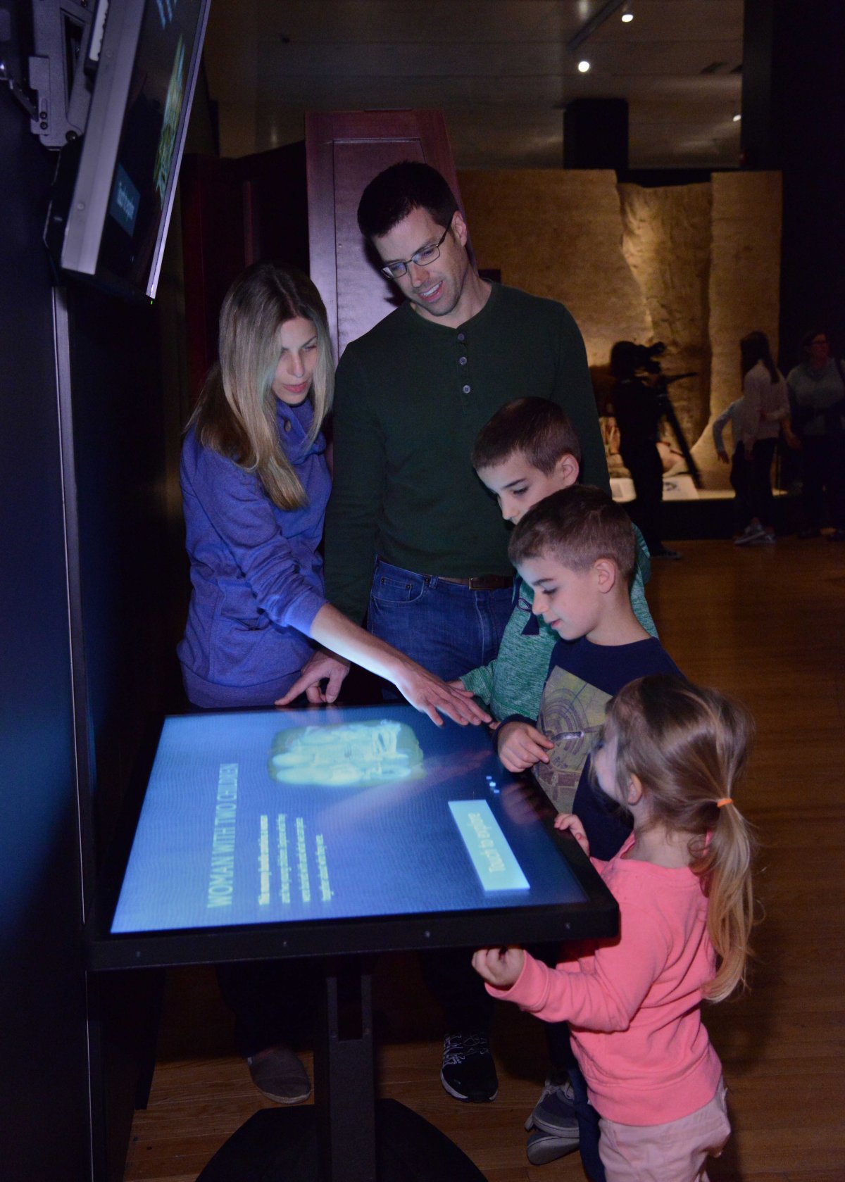 Imaginile care prezintă interiorul unei mumii