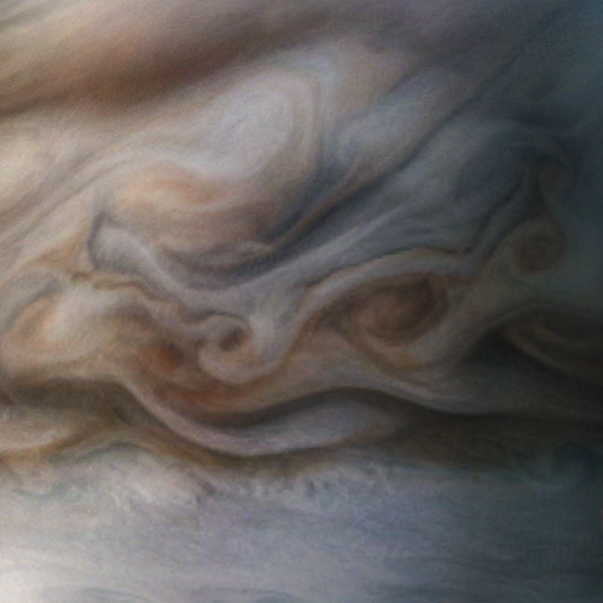 Imagini incredibile cu planeta Jupiter realizate de sonda Juno 