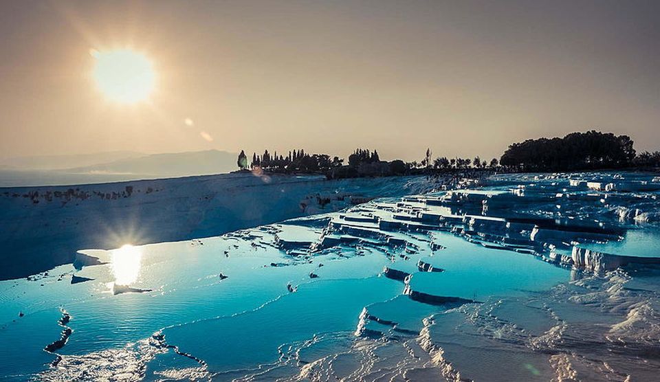 Piscinele calcaroase din Turcia în care se relaxau romanii