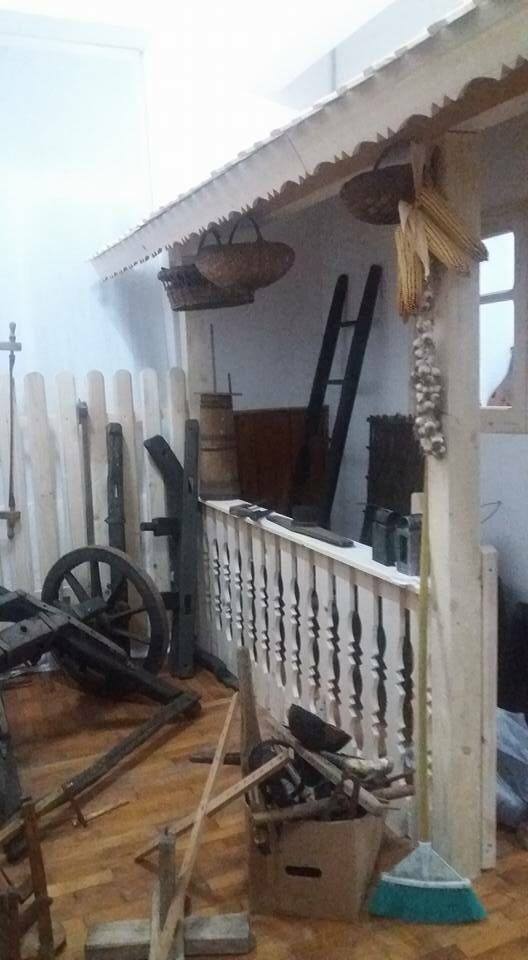 Muzeul din şcoala din Măgurele. FOTO: Laura Petrescu