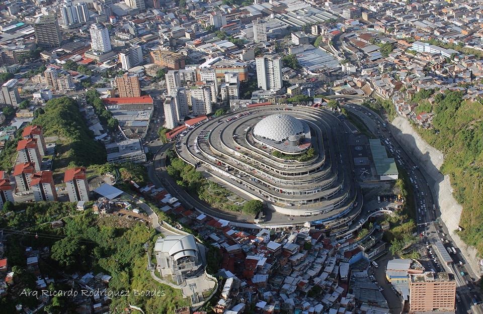 El Helicoide, proiectul arhitectural impresionant transformat într-o închisoare 