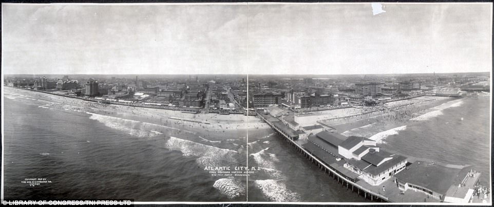 Primele imagini din istorie realizate cu ''drona'' 