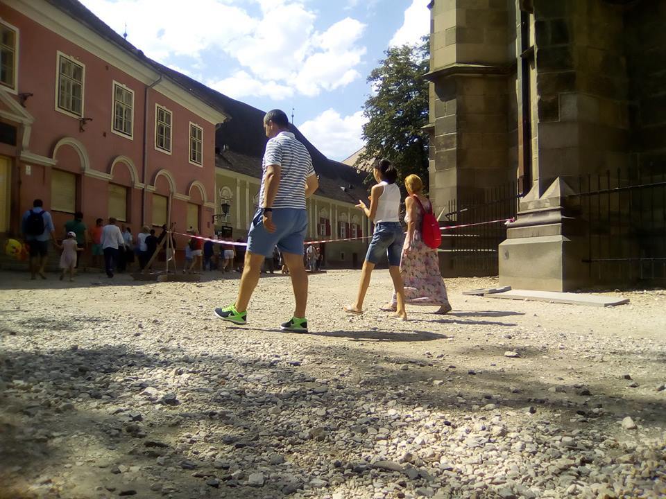 Măsuri urgente de reabilitare la Biserica Neagră din Braşov
