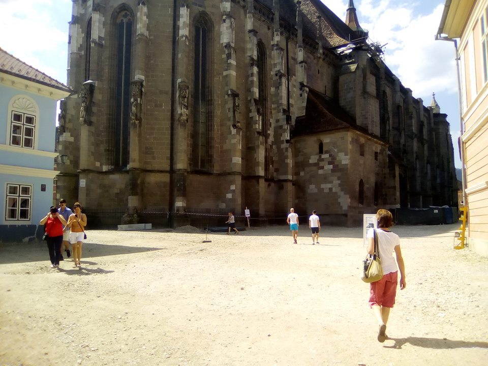 Măsuri urgente de reabilitare la Biserica Neagră din Braşov