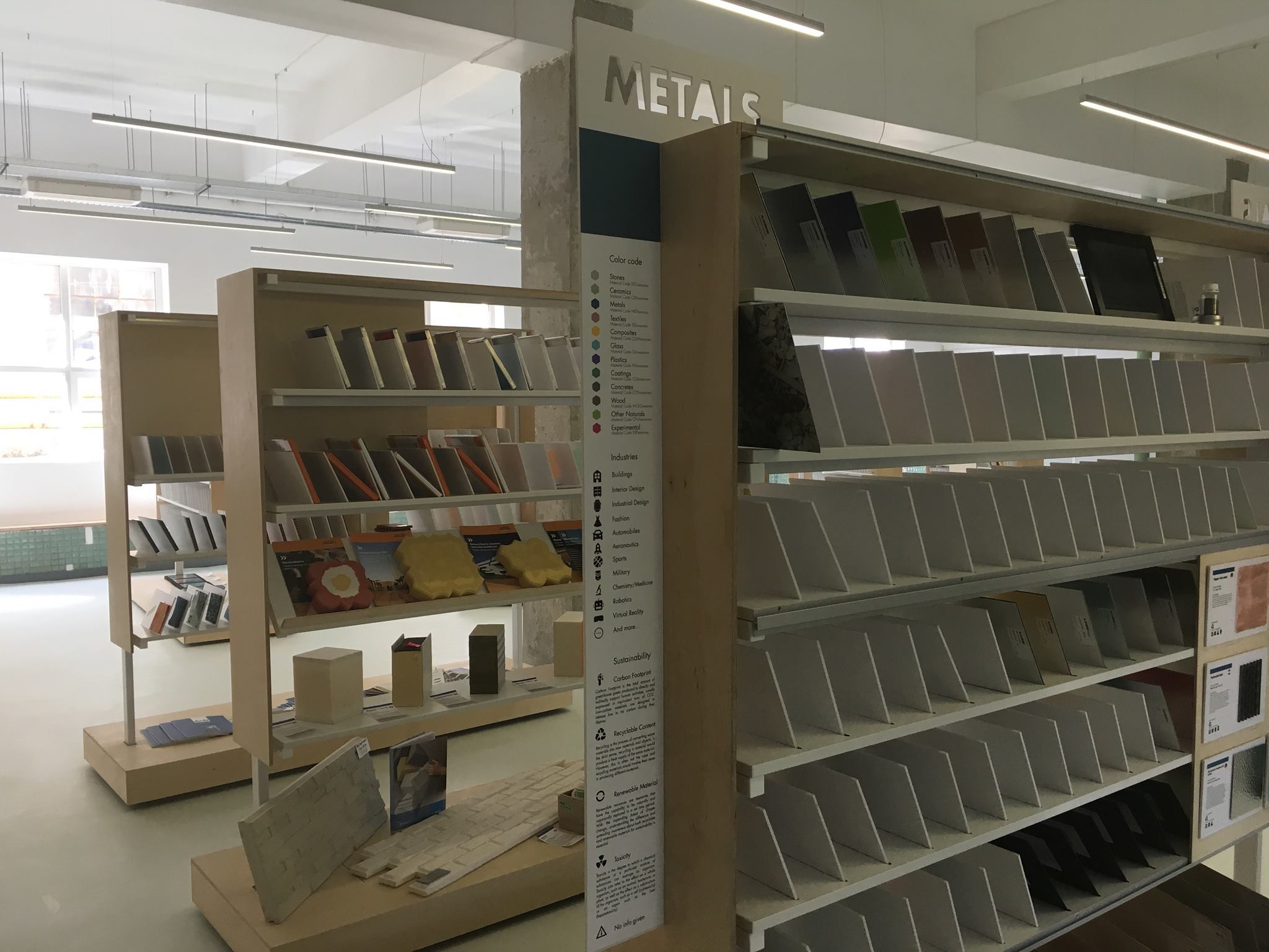 Prima Bibliotecă de Materiale din Europa de Est se va deschide în Bucureşti