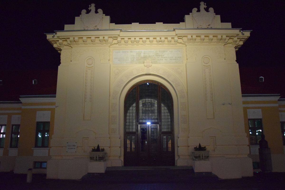 Sala Unirii se redeschide